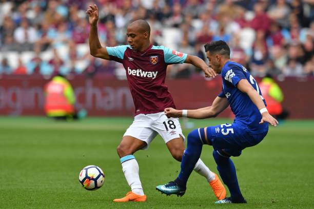 曼联惨败于 曼联惨败于