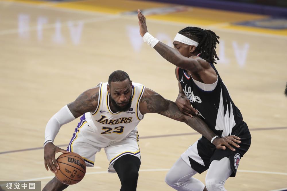 攻防兼备的 攻防兼备的